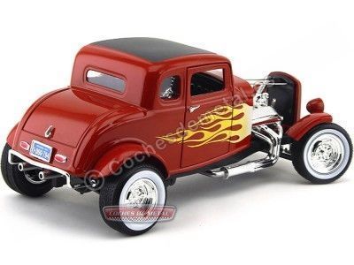 Cochesdemetal.es 1932 Ford Hot Rod 5-Window Coupe Rojo con llamas 1:18 Motor Max 73172 2