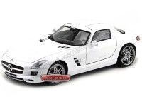 2010 Mercedes-Benz SLS AMG Gullwing Blanco 1:18 Motor Max 79162