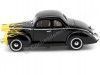 Cochesdemetal.es 1940 Ford Deluxe Negro Con Llamas 1:18 Motor Max 73108