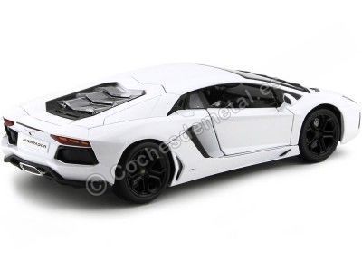 Cochesdemetal.es 2011 Lamborghini Aventador LP700-4 Blanco 1:18 Bburago 11033 2