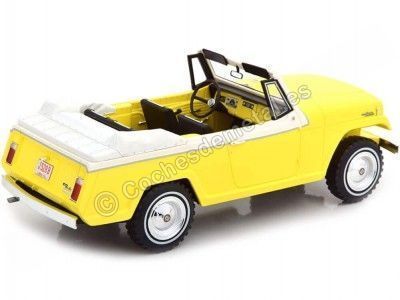 1970 Jeep Jeepster Commando Convertible Yellow-White 1:18 BoS-Models 373 Cochesdemetal.es 2