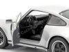 Carsdemetal.es 1974 Porsche 911 turbo 3.0 cinza metálico 1:24 bem 24043