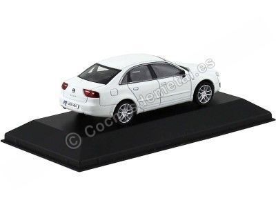 Cochesdemetal.es 2012 siège exeo berline bonbon blanc 1:43 siège autoemocion 08 2