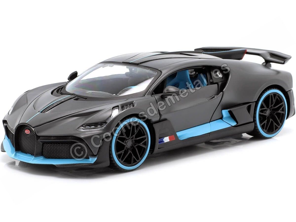 Bugatti Divo Gris Oscuro Ribete Azul 1-24 Escala Modelo Maisto Nuevo En Caja