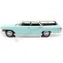 Cochesdemetal.es 1962 Chrysler Newport Town & Country Wagon Turquesa / Blanco 1:18 BOS-Models 277
