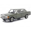 Cochesdememetal.ES 1980 Mercedes-Benz 200 (W123) Green Metallic 1:18 Contourneur Edition B66040654