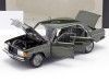 Cochesdememetal.ES 1980 Mercedes-Benz 200 (W123) Green Metallic 1:18 Contourneur Edition B66040654