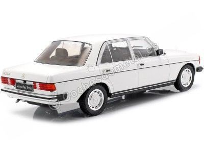 Cochesdemetal.es 1975 Mercedes-Benz 230E (W123) Blanco 1:18 KK-Scale 180351 2