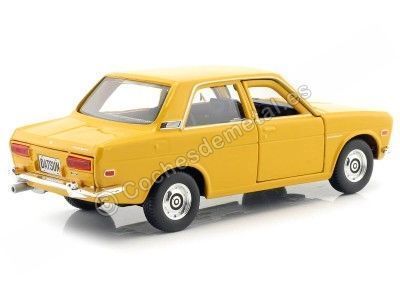 Carsdemetal.es 1971 Datsun 510 Amarelo 1:24 Maisto 31518 2