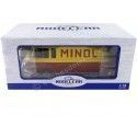 Cochesdemetal.es 1970 Barkas B 1000 Box Wagon "Minol" Yarillo / Rorojo 1:18 MC Group