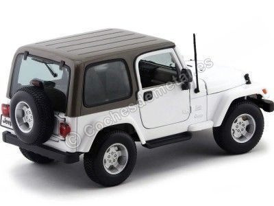 2000 Jeep Wrangler Sahara Blanco Metalizado 1:18 Maisto 31662 Cochesdemetal.es 2
