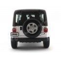 2000 Jeep Wrangler Sahara Blanco Metalizado 1:18 Maisto 31662 Cochesdemetal 4 - Coches de Metal 