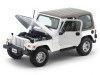 2000 Jeep Wrangler Sahara Blanco Metalizado 1:18 Maisto 31662 Cochesdemetal 9 - Coches de Metal 