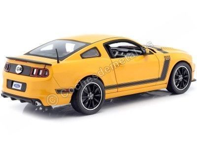 Cochesdemetal.es 2013 Ford Mustang BOSS 302 Amarillo 1:18 Shelby Collectibles 451 2