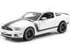 Cochesdemetal.es 2013 Ford Mustang Boss 302 Blanco 1:18 Shelby Collectibles 452