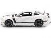 Cochesdemetal.es 2013 Ford Mustang BOSS 302 Blanco 1:18 Shelby Collectibles 452