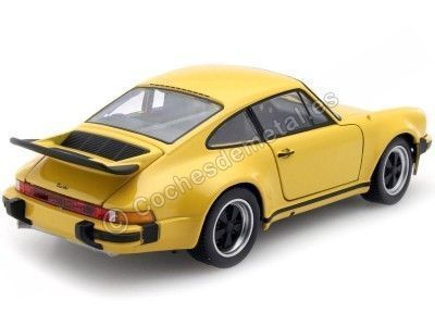 Cochesdemetal.es 1974 Porsche 911 Turbo 3.0 Amarillo 1:24 Welly 24043 2