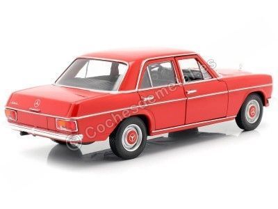 Cochesdemetal.es 1973 Mercedes-Benz 220-8 (W115) Rojo 1:24 Welly 24091 2