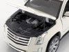 Cochesdemetal.es 2017 Cadillac Escalade Blanco 1:27 Welly 24084