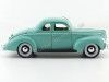Cochesdemetal.es 1939 FORD DELUXE TUDOR GREEN LIGHT 1:18 MAISTO 31180