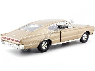 1966 Dodge Charger Metallic Gold 1:18 Lucky Diecast 92638 Cochesdemetal.es 2