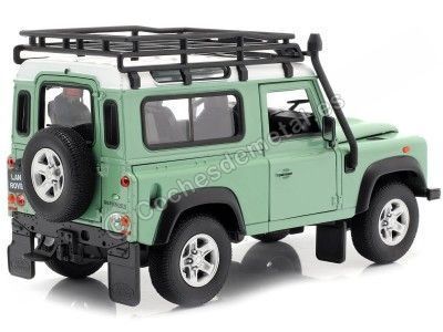 Cochesdemetal.es 2010 Land Rover Defender 90 TDI Verde con Snorkel 1:24 Welly 22498 2