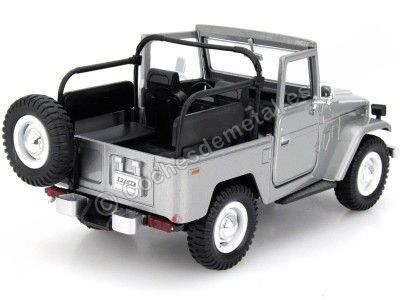Carsdemetal.es 1974 Toyota FJ40 Cinza conversível 1:24 MAX 79330 MOTOR 2