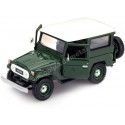 Cochesdemetal.es 1974 Toyota FJ40 Hard Top Verde / Blanco 1:24 Motor Max 79323