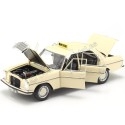 Cochesdememetal.ES 1968 Mercedes-Benz 200 (W115) Taxi Berlin 1:18 Édition de concessionnaire B66040672