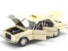 Cochesdememetal.ES 1968 Mercedes-Benz 200 (W115) Taxi Berlin 1:18 Édition de concessionnaire B66040672