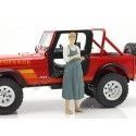 Carsdemetal.es 1983 Jeep Renegade CJ-7 "Terminator + Sarah Connor" Red 1:18 Greenlight 19060