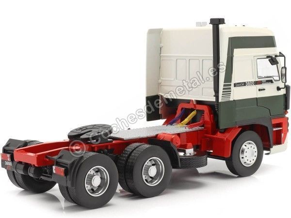 Carsdemetal.es 1982 DAF 3600 Spacecab Green/White 1:18 Road Kings 180092