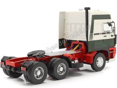 Carsdemetal.es 1982 DAF 3600 Spacecab Green/White 1:18 Road Kings 180092 2