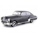 Carsdemetal.es 1949 Oldsmobile Rocket 88 Club Sedan Black 1:18 Bos-Models 266