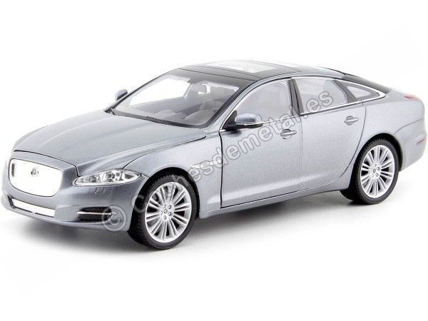 Cochesdemetal.es 2010 Jaguar XJ Metallic Grey 1:24 Welly 22517