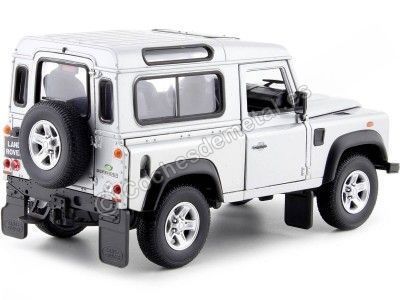 Cochesdemetal.es 2010 Land Rover Defender 90 TDI Gris 1:24 Welly 22498 2