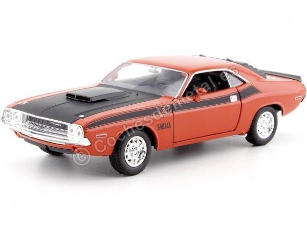 Cochesdemetal.es 1970 Dodge Challenger T/A Coral/Negro 1:24 Welly 24029