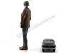 Cochesdemetal.es 1968 Ford Mustang GT Bullitt 1:64 + Steve McQeen Figure 1:18 Greenlight 29931