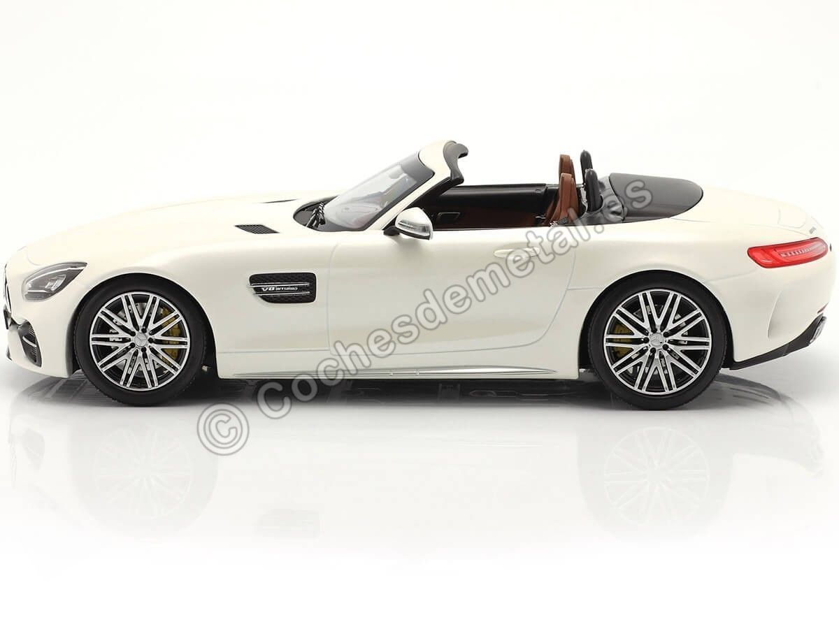 2019 Mercedes-Benz AMG GT-C Roadster Metallic White 1:18 Norev HQ 1...