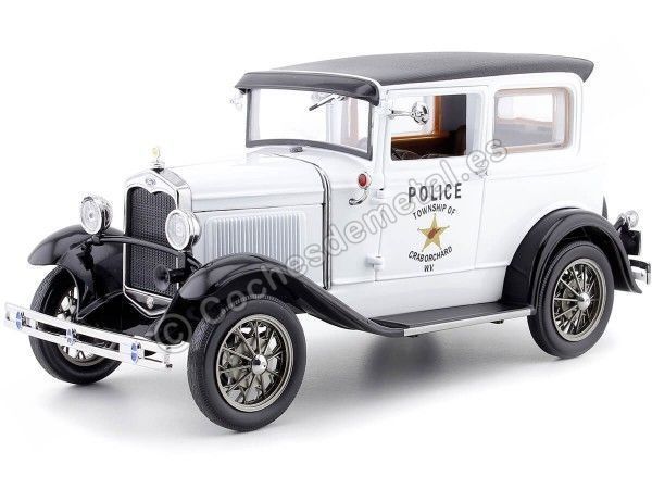 Cochesdemetal.es 1931 Ford Model A Tudor Police Car Blanco / Negro 1:18 Sun Star 6108