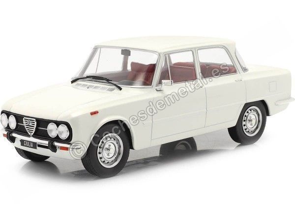 Cochesdemetal.es 1974 Alfa Romeo Giulia Nuova Super 1600 Blanco 1:18 MC Group 18146