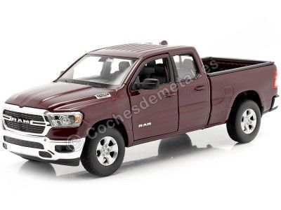 2017 Dodge Ram 1500 Dark Red 1:27 Welly 24104 Cochesdemetal.es
