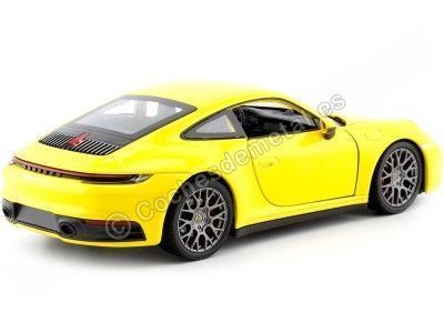 Cochesdemetal.es 2022 Porsche 911 (996) Carrera 4S Amarillo 1:24 Welly 24099 2