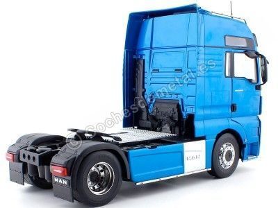 2018 Camión MAN TGX XXL Azul Metalizado 1:18 IXO Models PCL30200 Cochesdemetal.es 2