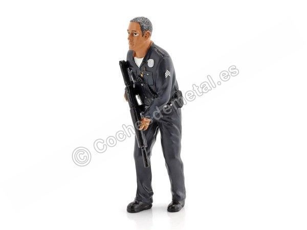 Cochesdemetal.es Figura de resina "Oficial de Policía II" 1:18 American Diorama 24012
