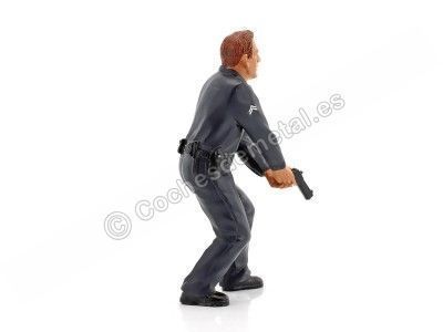 Figura de resina "Oficial de Policía III" 1:18 American Diorama 24013 Cochesdemetal.es 2