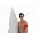 Cochesdemetal.es Figura de Resina "Surfista Greg con Tabla de Surf" 1:18 American Diorama 77441
