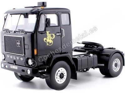 Cochesdemetal.es 1965 Camion Volvo F88 "John Player Team Lotus F1" Negro 1:18 MC Group 18217