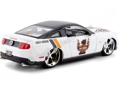 Cochesdemetal.es 2011 Ford Mustang GT Harley Davidson Custom 1:24 MAISTO 32170 2