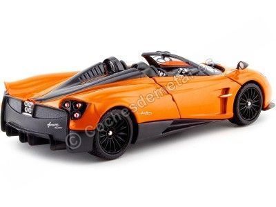 Cochesdematal.es 2018 Pagagan Huayra Roadster Naranja 1:24 Motor Max 2